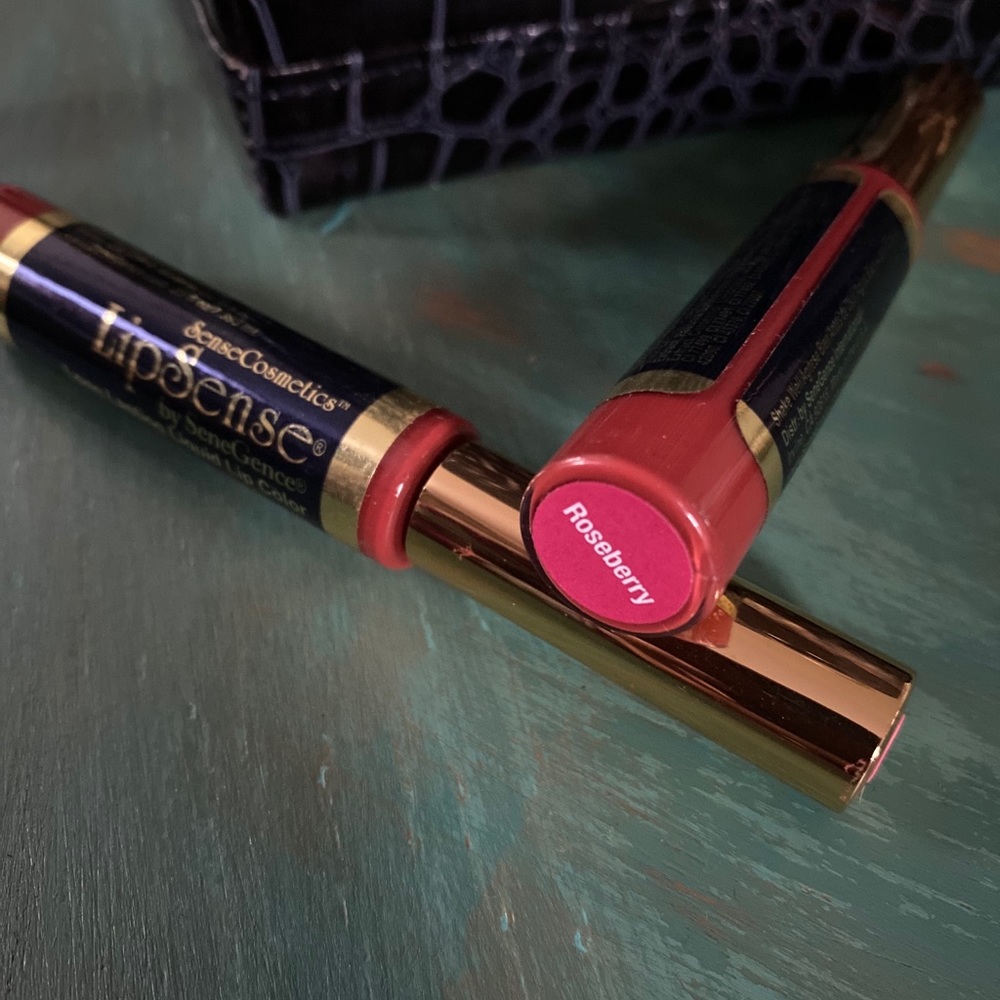 One rose berry lipsense